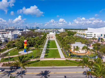 $835,000 | 1250 Ocean Drive, Unit 2K, Miami Beach, FL 33139