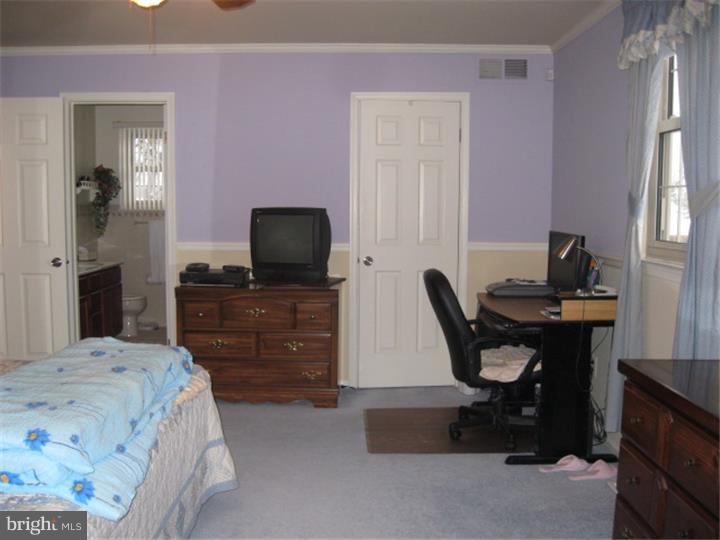 130 Wyndmere Road Marlton, NJ 08053 - Photo 17 of 25 Master Bedroom