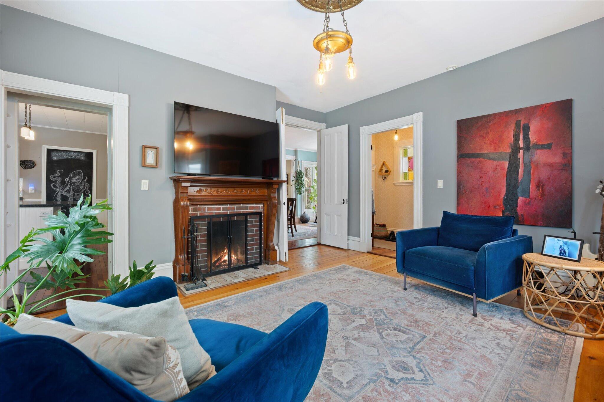 23 Washington Street Brewer, ME 04412 - Photo 4 of 33 14-Living Room