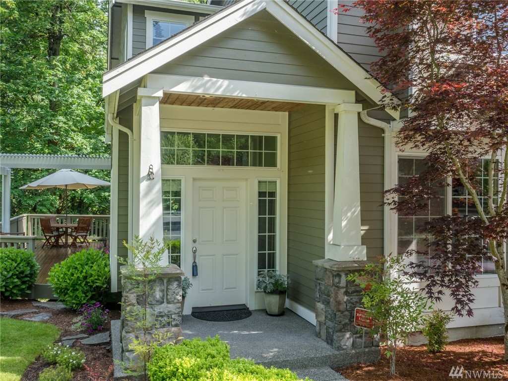9102 Northeast 160th Place Bothell, WA 98028 - Photo 2 of 34 Gallery Image 2