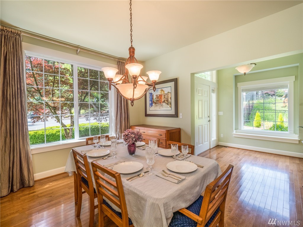9102 Northeast 160th Place Bothell, WA 98028 - Photo 13 of 34 Gallery Image 13