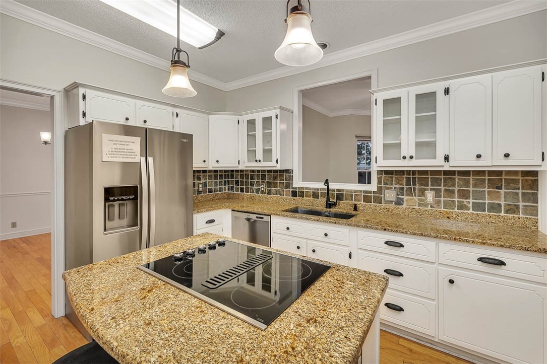 106 Sand Castle Way St. Simons Island, GA 31522 - Photo 9 of 33