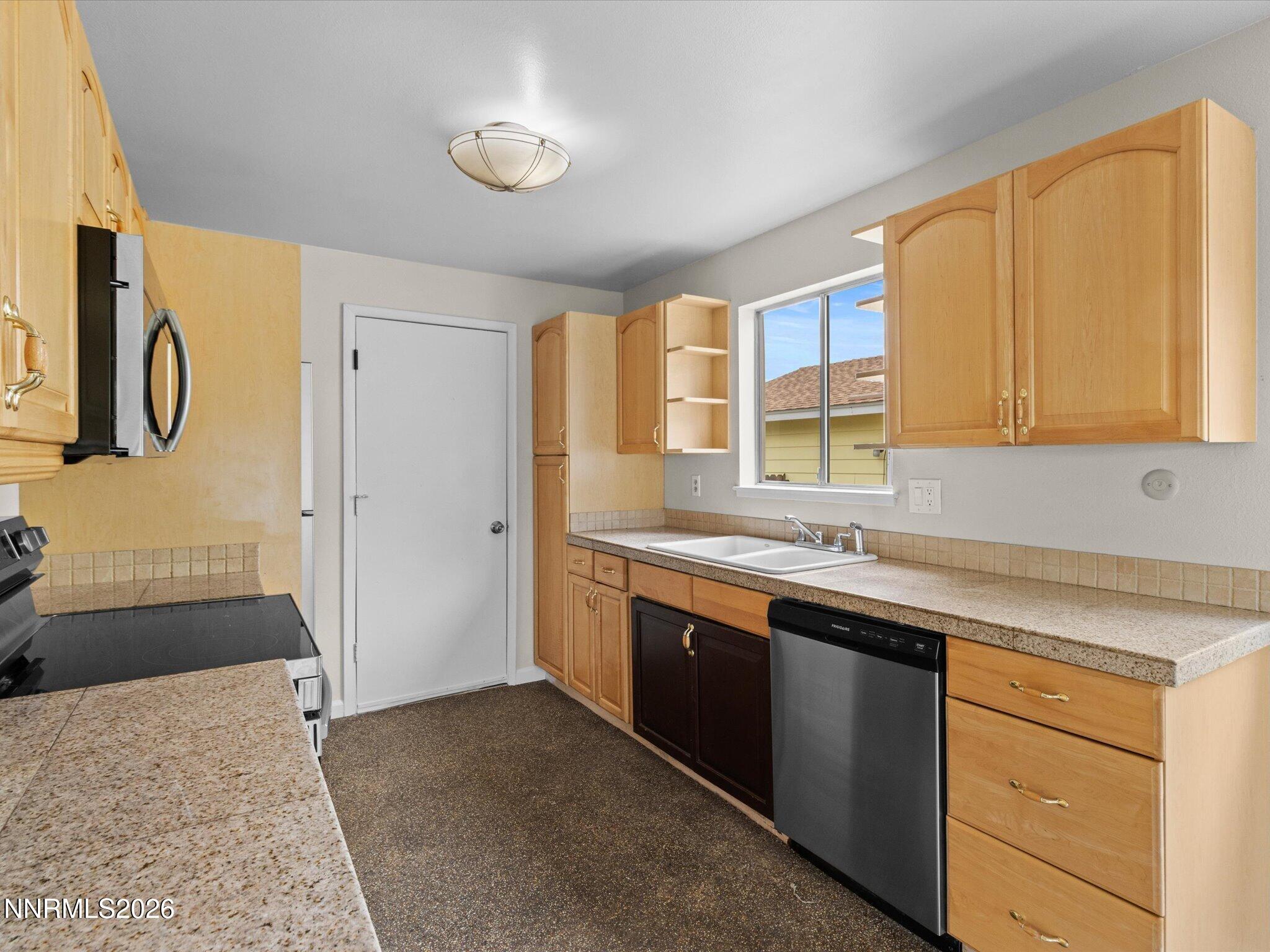 640 Nancy Circle Reno, NV 89503 - Photo 20 of 40 51-640 Nancy Cir-150