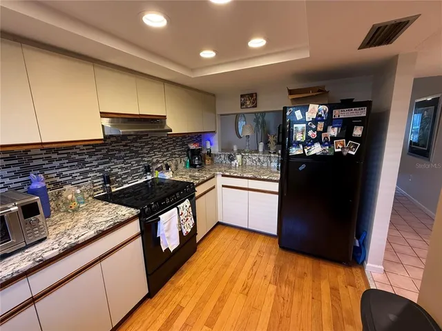 $177,500 | 259 Fenwick Drive, Unit 35, Venice, FL 34285