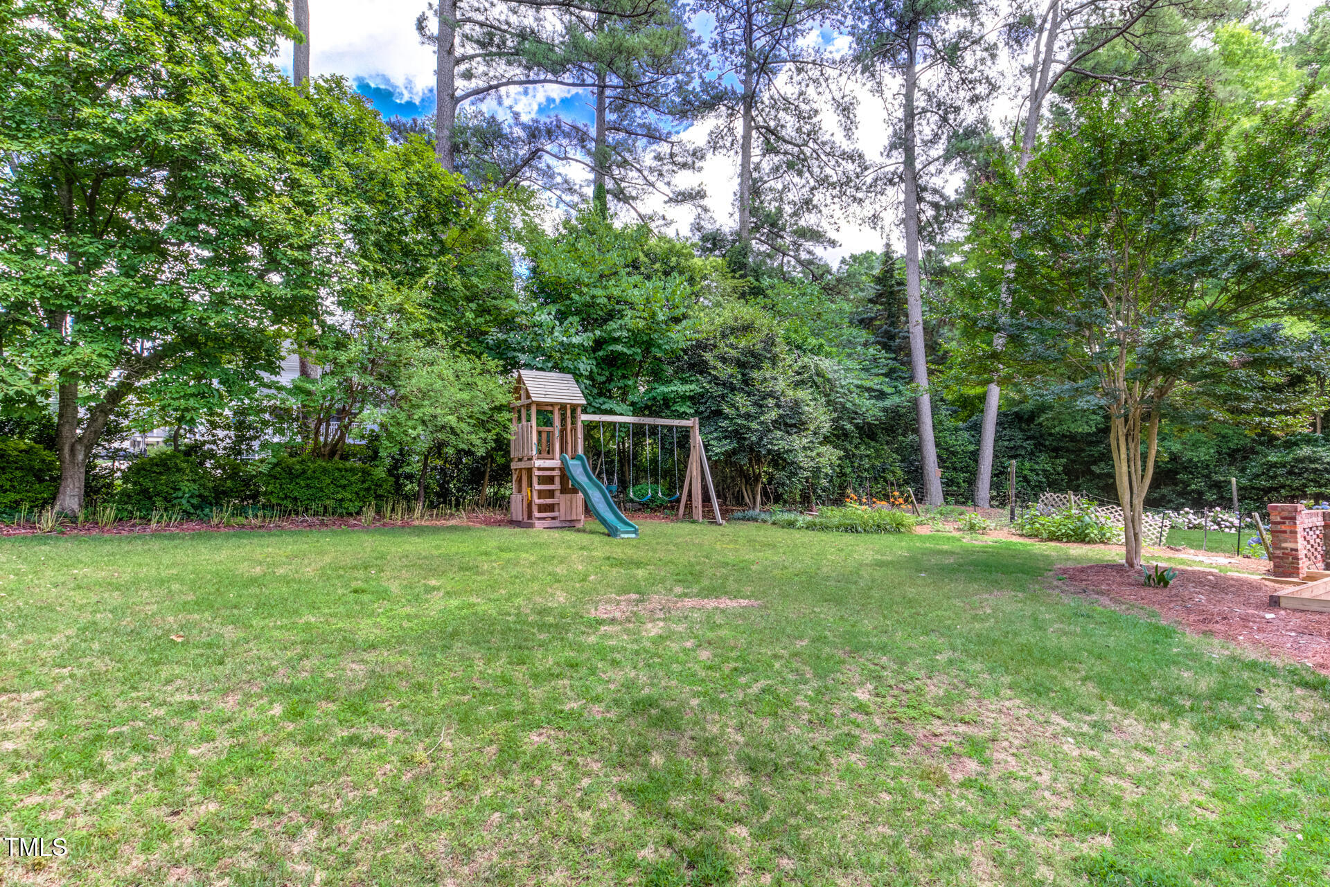 1216 Duplin Road Raleigh, NC 27607 - Photo 58 of 59 1216-Duplin-76