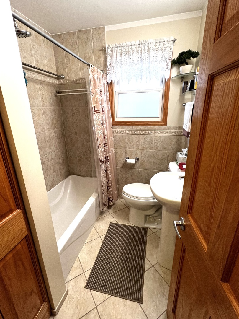 2635 Spruce Street River Grove, IL 60171 - Photo 12 of 28