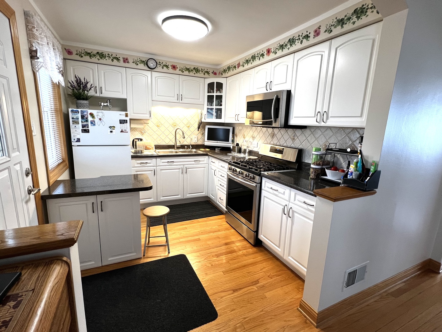 2635 Spruce Street River Grove, IL 60171 - Photo 8 of 28