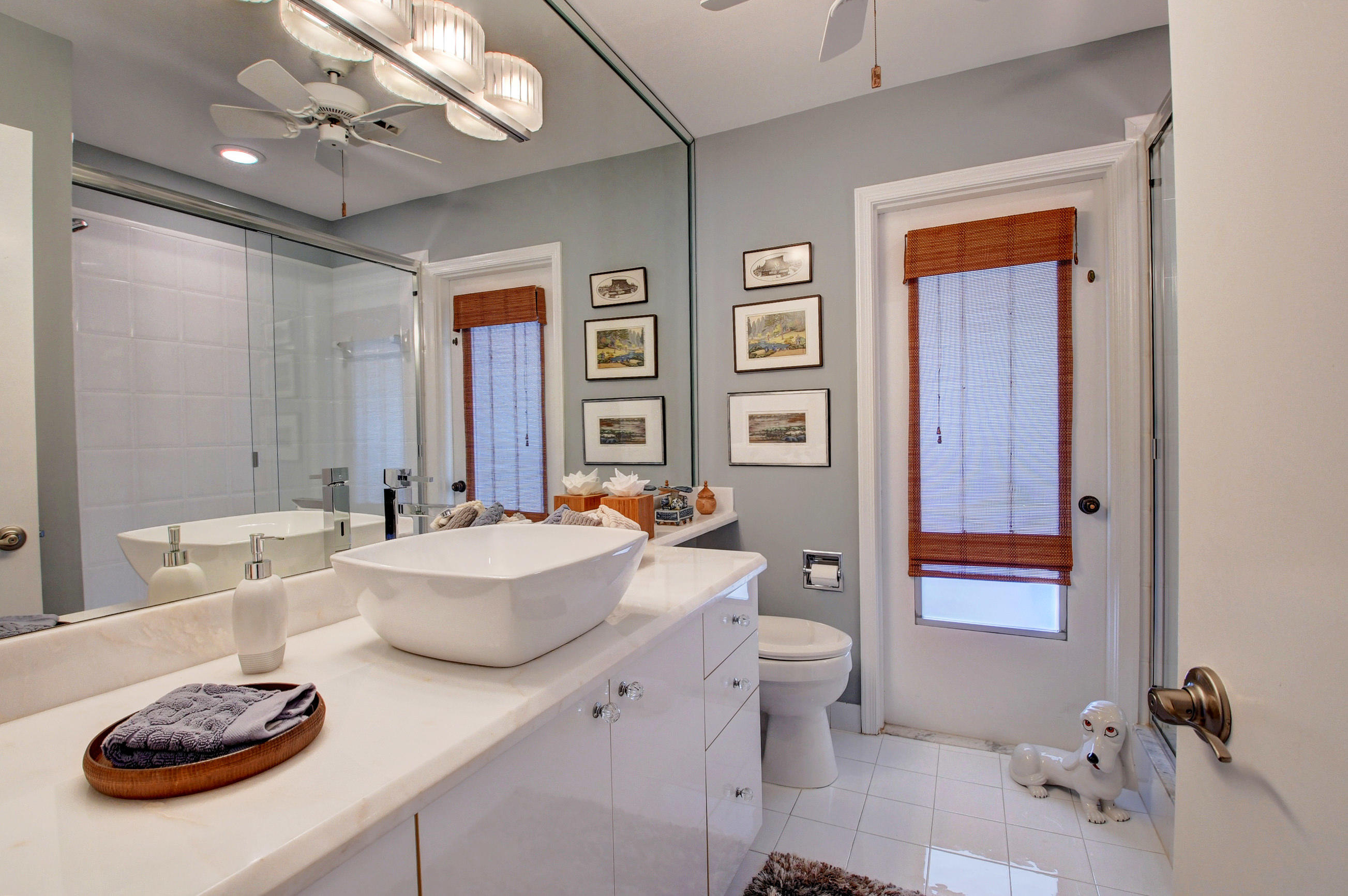 681 Marine Drive Boca Raton, FL 33431 - Photo 20 of 32 Bathroom 2