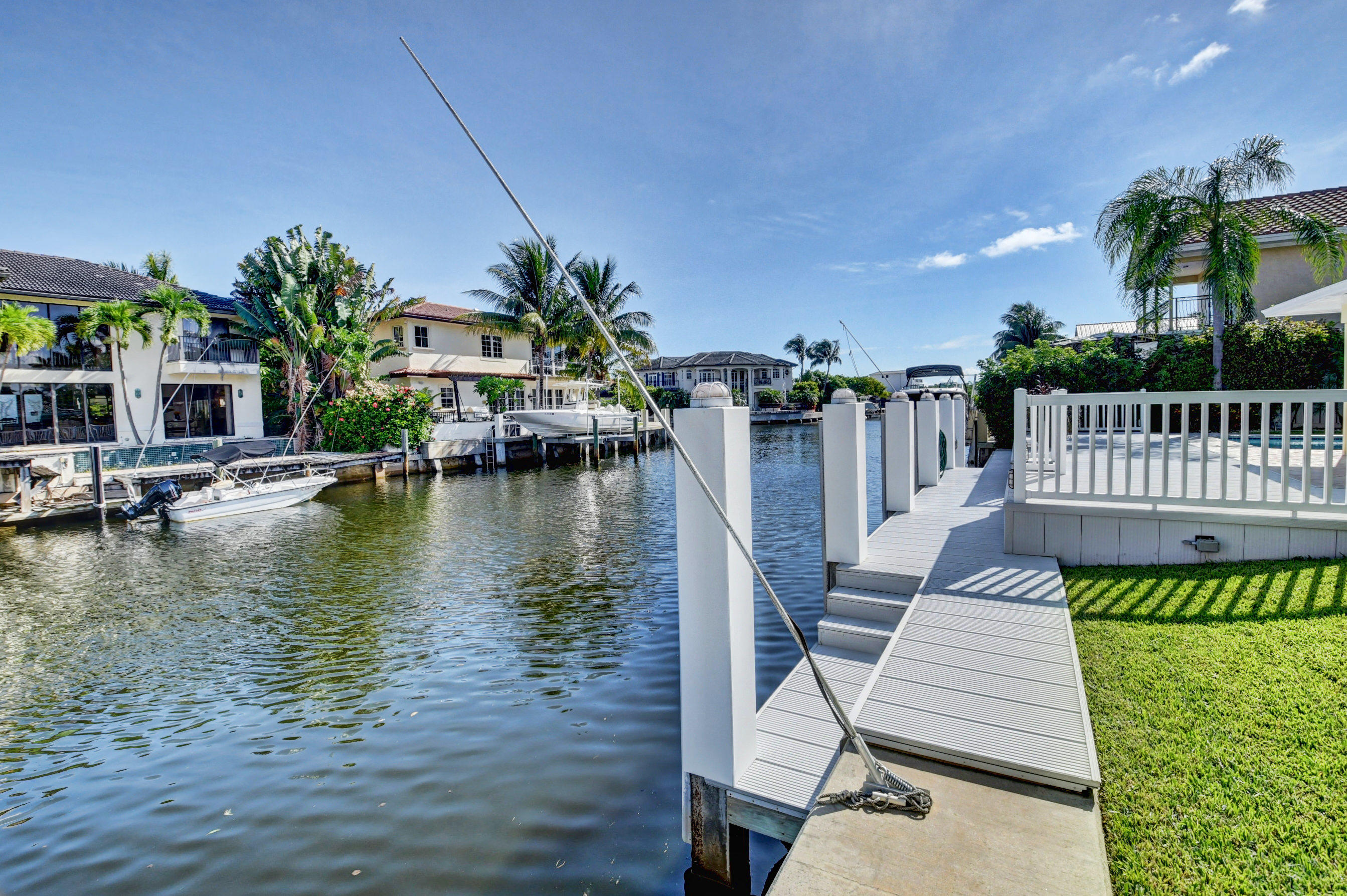 681 Marine Drive Boca Raton, FL 33431 - Photo 25 of 32 Dock with electric and water