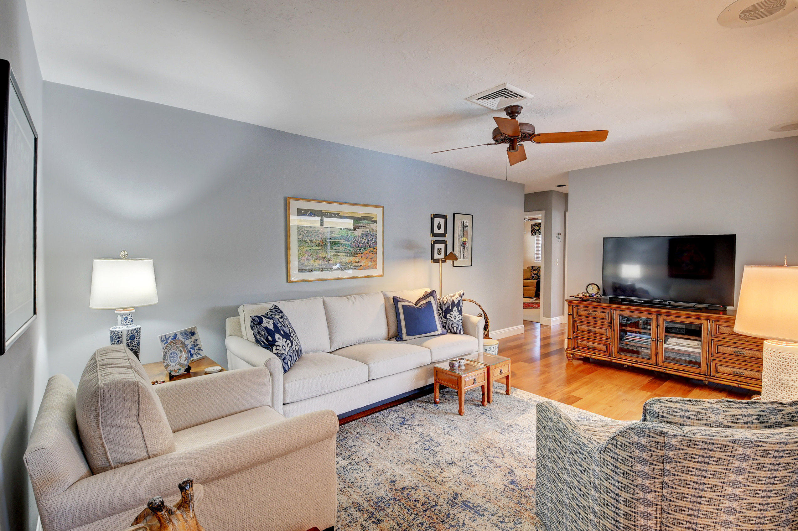 681 Marine Drive Boca Raton, FL 33431 - Photo 9 of 32 Family Room