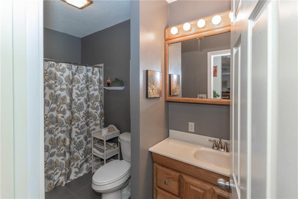4813 Timber Ridge Drive Columbus, IN 47201 - Photo 29 of 41 Gallery Image 29