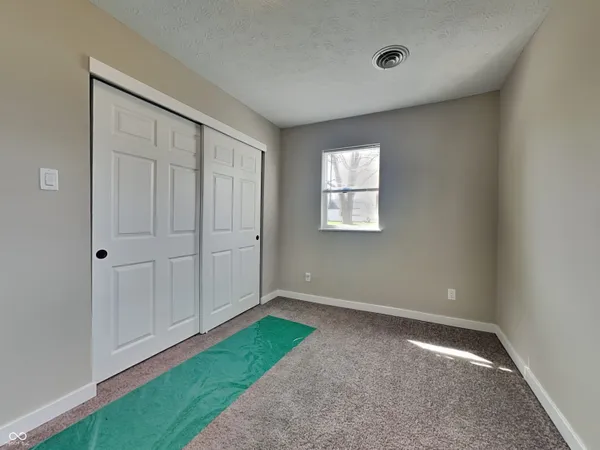 $177,000 | 3705 South Felton Street, Marion, IN 46953