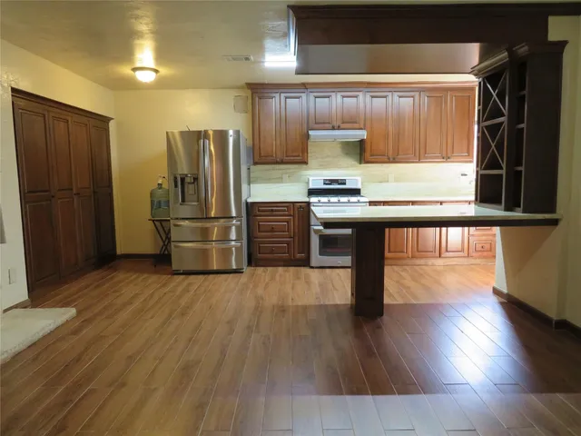 $1,800 | 1006 Avenue L, South Houston, TX 77587