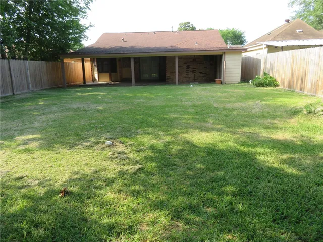 $1,800 | 1006 Avenue L, South Houston, TX 77587