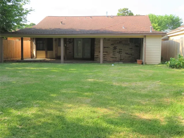 $1,800 | 1006 Avenue L, South Houston, TX 77587