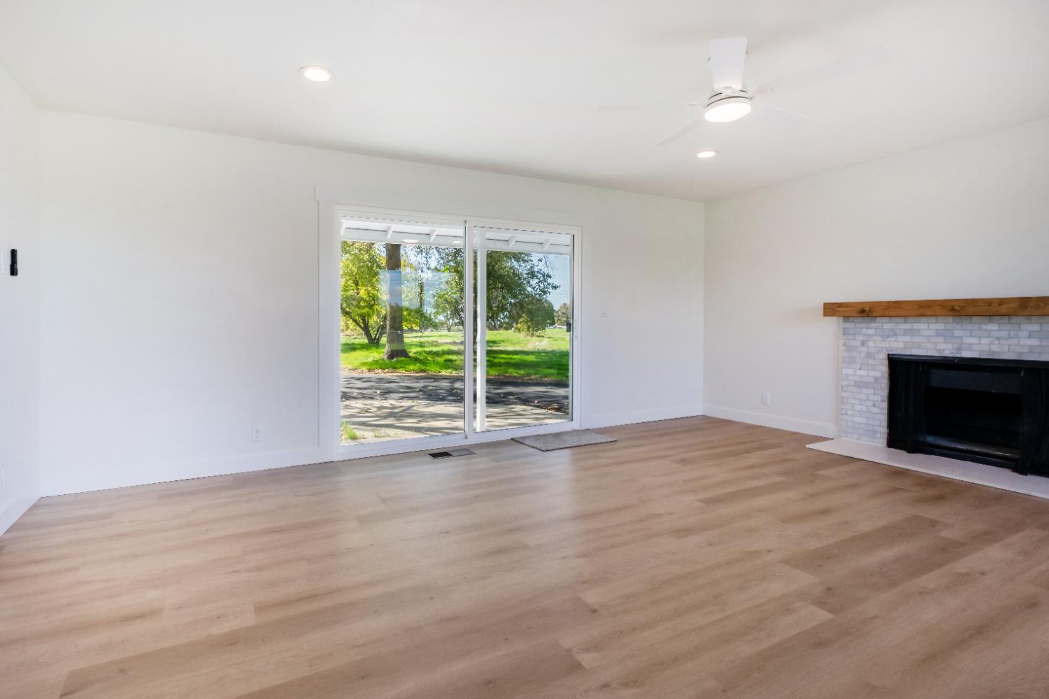 10020 Alta Mesa Road Wilton, CA 95693 - Photo 45 of 56 a view of an empty room with a window