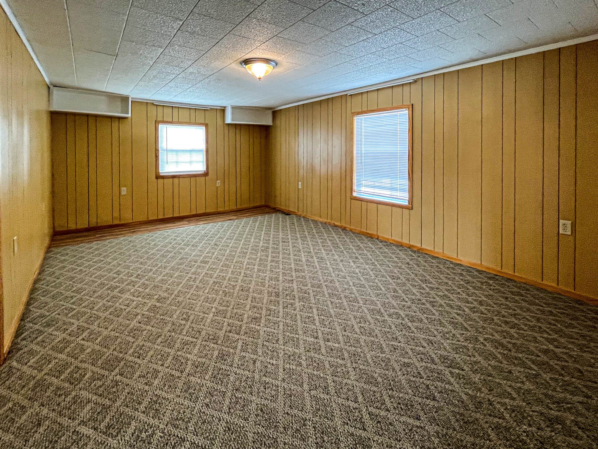 552 Rackley Road Goodspring, TN 38460 - Photo 26 of 26 a view of an empty room with windows