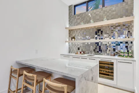 $5,000,000 | 340 Grove Place, Delray Beach, FL 33444