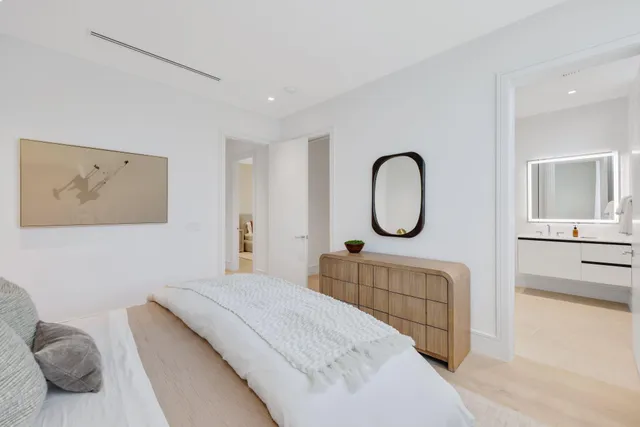 $5,000,000 | 340 Grove Place, Delray Beach, FL 33444