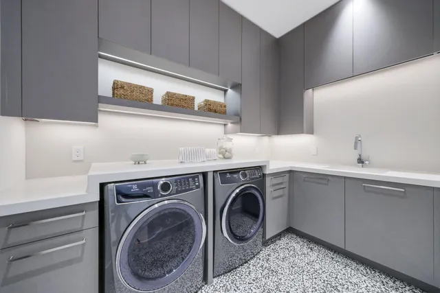 $5,000,000 | 340 Grove Place, Delray Beach, FL 33444