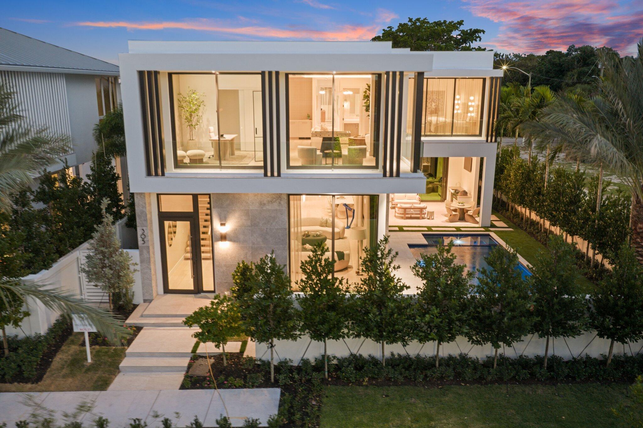 340 Grove Place Delray Beach, FL 33444 - Photo 71 of 95 305 Grove Place - 75.jpg-SMALL