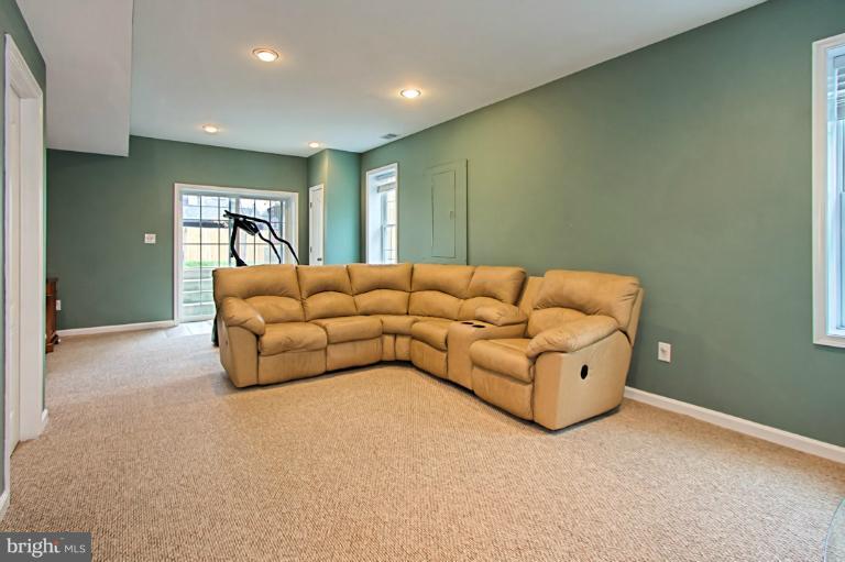 2845 Cameron Road Falls Church, VA 22042 - Photo 11 of 30 Rec Room