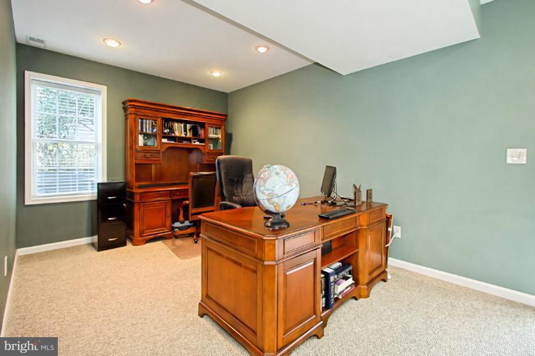 2845 Cameron Road Falls Church, VA 22042 - Photo 12 of 30 Perfect office area on LL