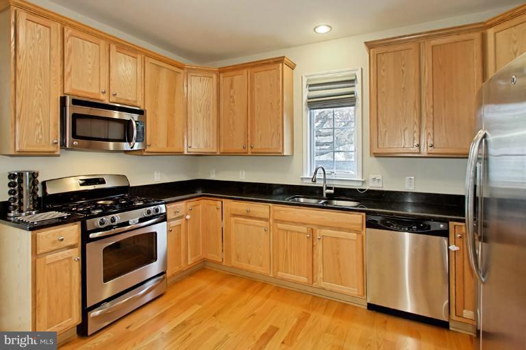 2845 Cameron Road Falls Church, VA 22042 - Photo 29 of 30 Kitchen
