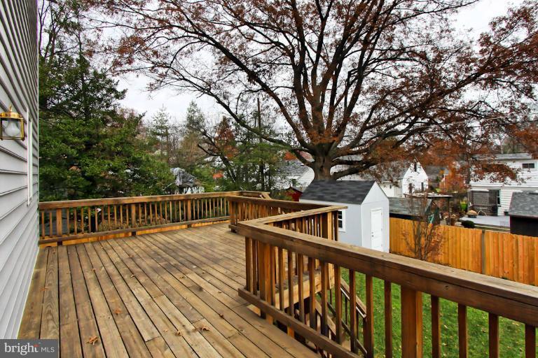 2845 Cameron Road Falls Church, VA 22042 - Photo 5 of 30 Deck