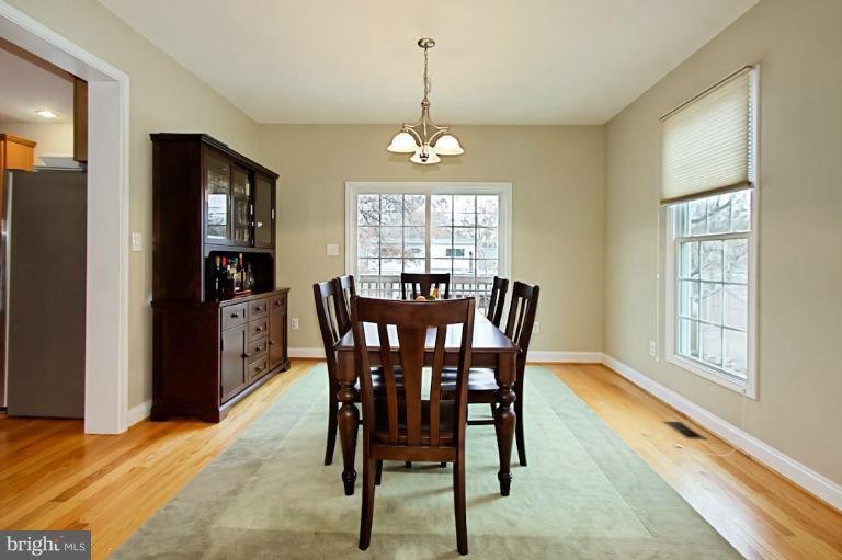 2845 Cameron Road Falls Church, VA 22042 - Photo 9 of 30 Dining Room