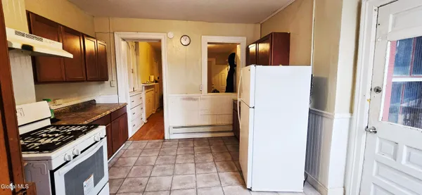 $325,000 | 61 Grand Street, Albany, NY 12207