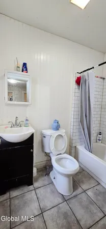 $325,000 | 61 Grand Street, Albany, NY 12207