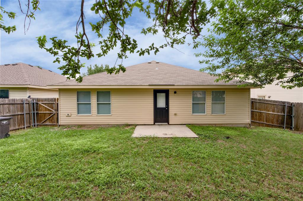 829 Santa Rosa Drive Fort Worth, TX 76052 - Photo 21 of 23