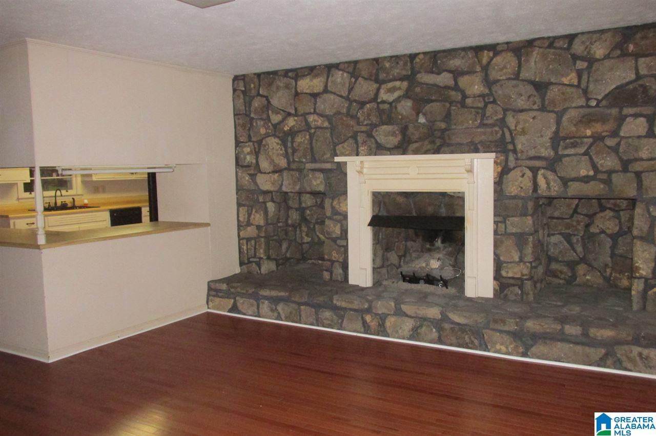 1271 Sangster Road Gadsden, AL 35901 - Photo 2 of 22
