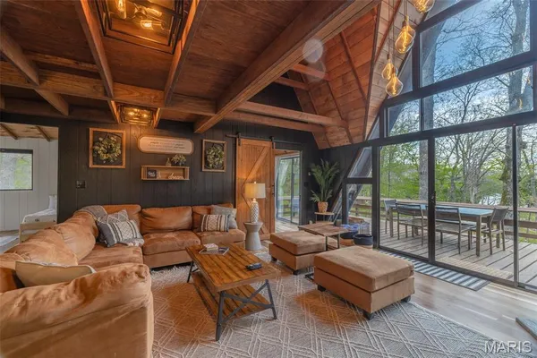 $710,000 | 445 Foxfire Circle Drive, Innsbrook, MO 63390