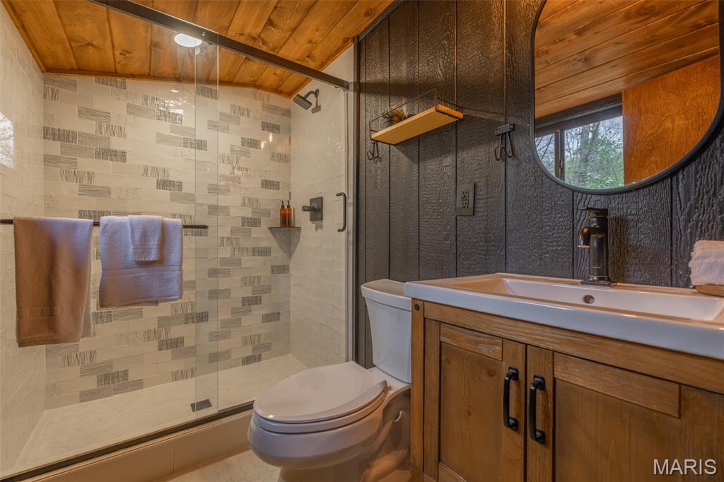 445 Foxfire Circle Drive Innsbrook, MO 63390 - Photo 20 of 34