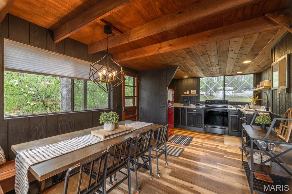 445 Foxfire Circle Drive Innsbrook, MO 63390 - Photo 8 of 34