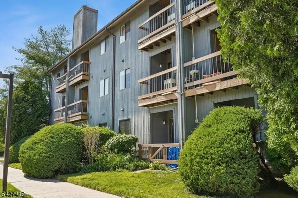 $160,000 | 3804 Balsam Way, Bernards, NJ 07920