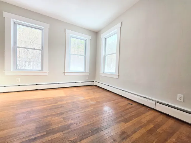 $450,000 | 75 Valley Street, Laconia, NH 03246