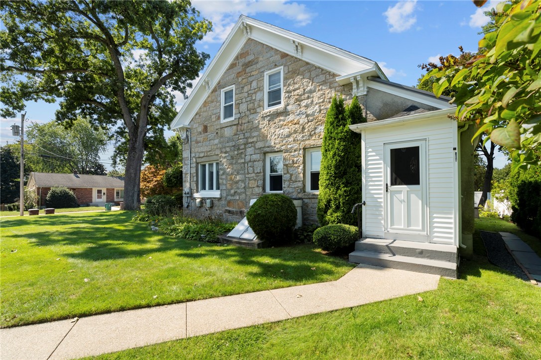 96 Carnation Street Woonsocket, RI 02895 - Photo 10 of 50 Gallery Image 10