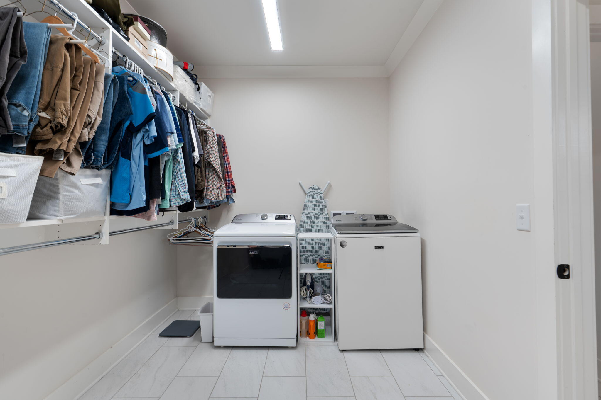 574 Whitehall Road Chattanooga, TN 37405 - Photo 22 of 41 25-web-or-mls-Whitehall-Bekah C-25