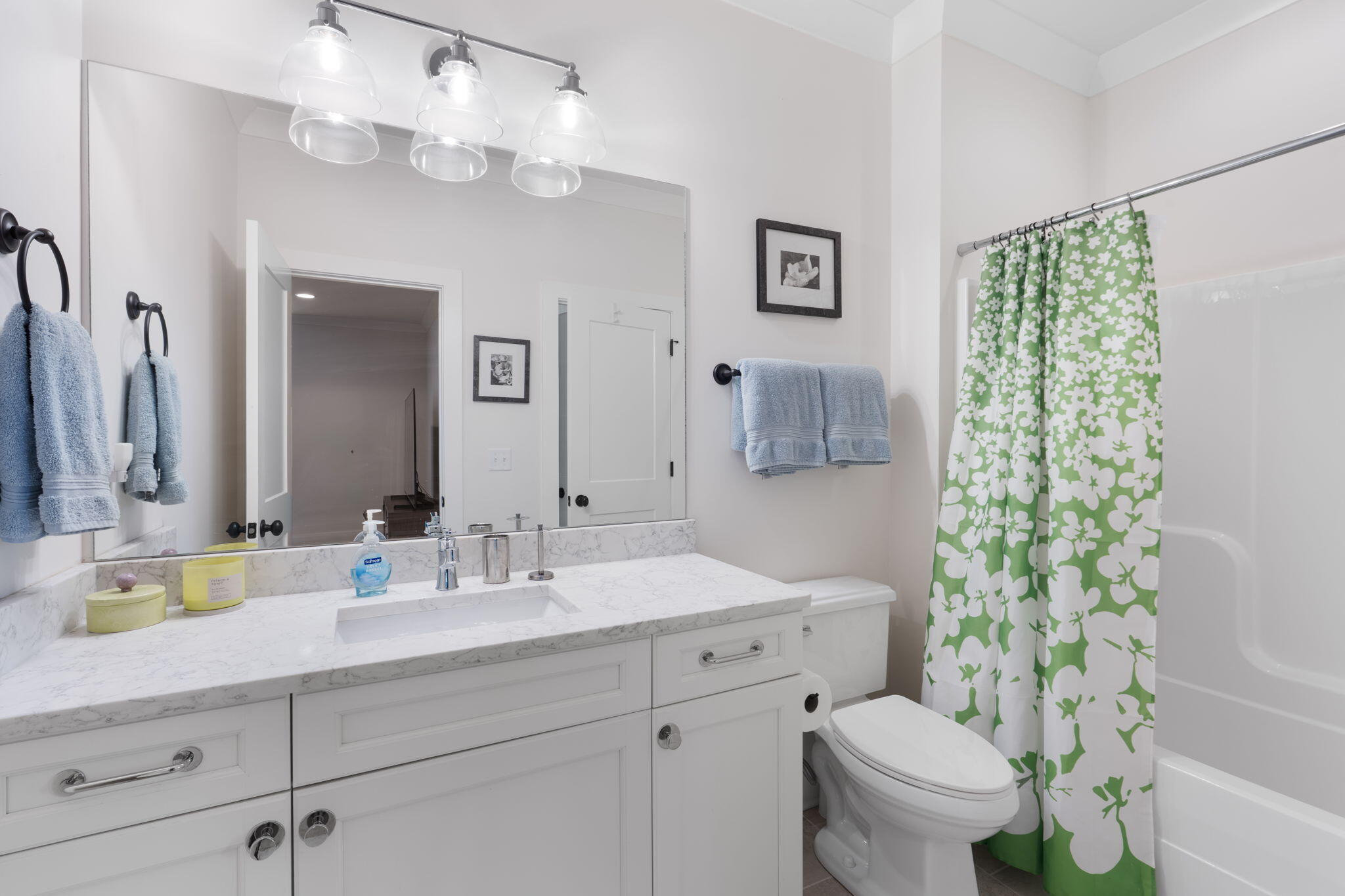 574 Whitehall Road Chattanooga, TN 37405 - Photo 34 of 41 34-web-or-mls-Whitehall-Bekah C-34