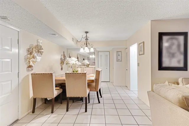 $190,000 | 2710 Riverside Drive, Unit 106A, Coral Springs, FL 33065