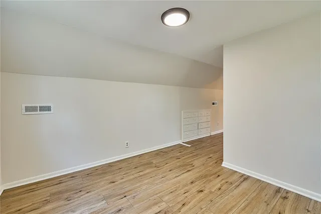 $169,000 | 1214 West 25th Street South, Independence, MO 64052