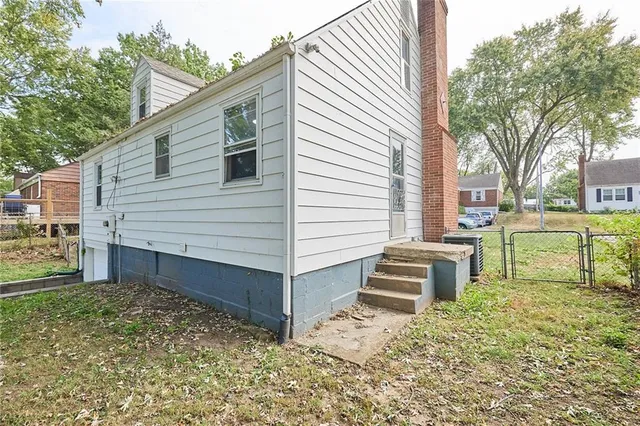 $169,000 | 1214 West 25th Street South, Independence, MO 64052