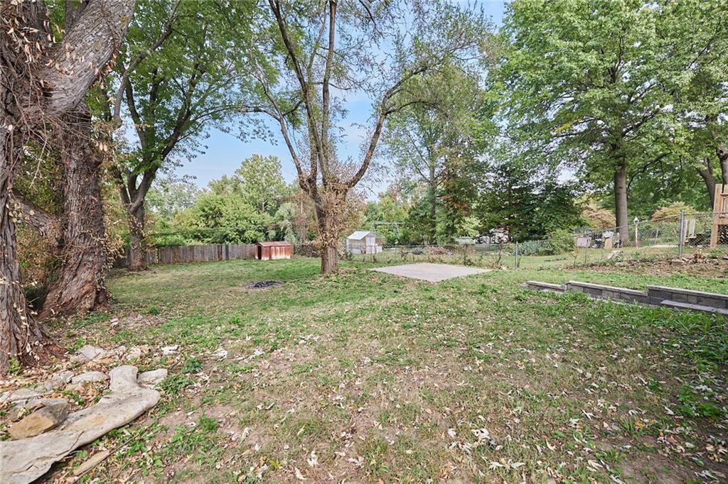 1214 West 25th Street South Independence, MO 64052 - Photo 26 of 29