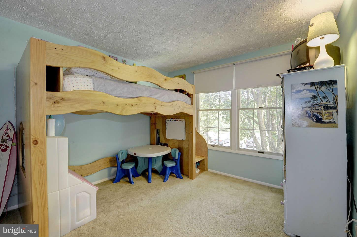 12125 Purple Sage Court Reston, VA 20194 - Photo 17 of 29 Bedroom