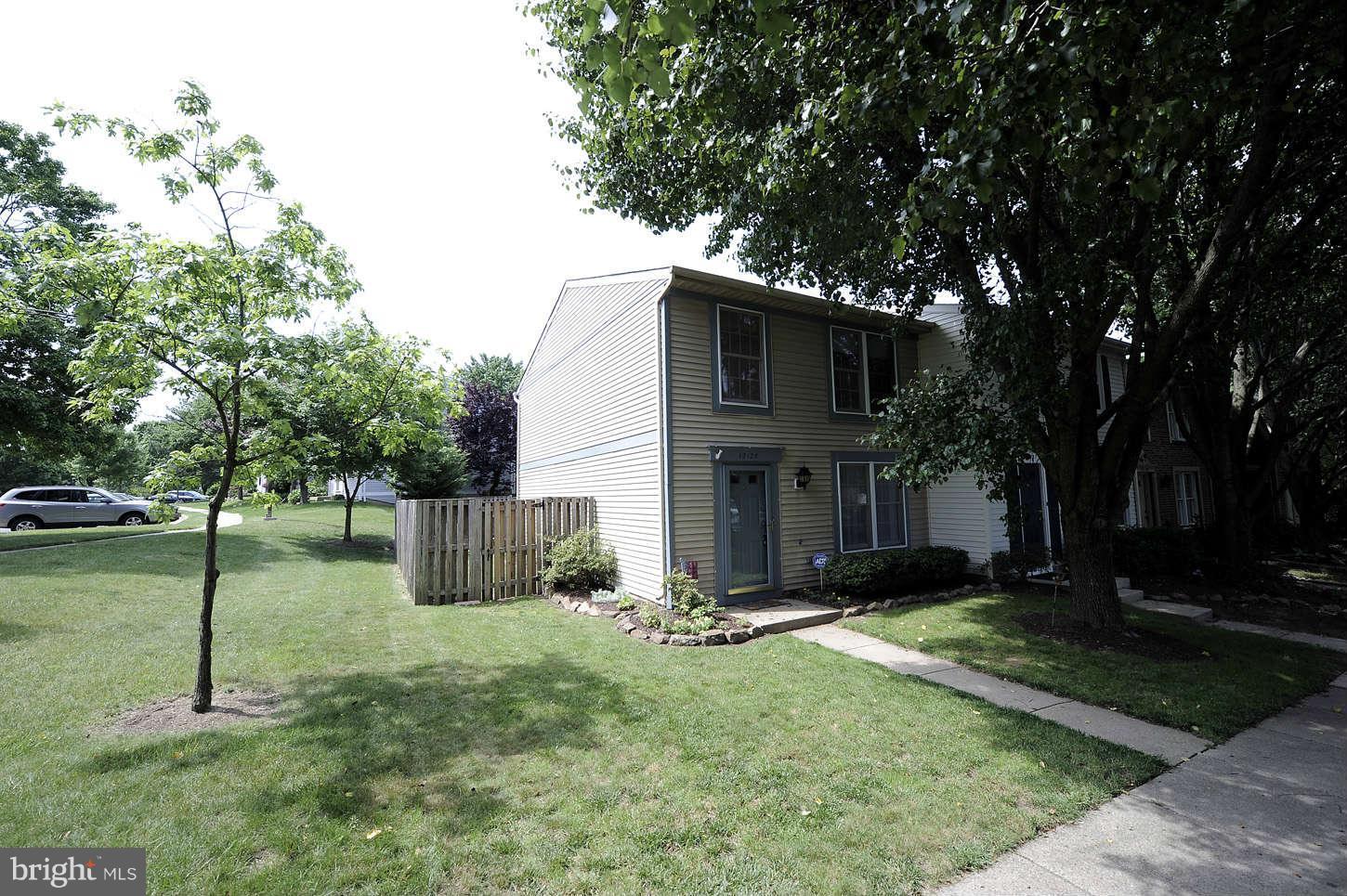 12125 Purple Sage Court Reston, VA 20194 - Photo 21 of 29 End Unit