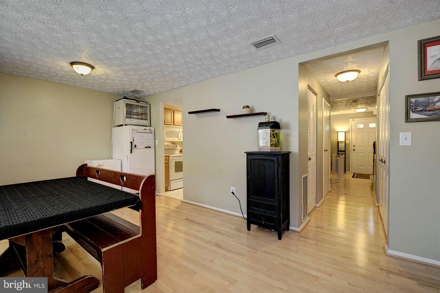 12125 Purple Sage Court Reston, VA 20194 - Photo 9 of 29 Dining Room