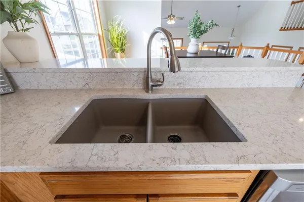 $350,000 | 4608 Heatherwood Court, St. Joseph, MO 64506